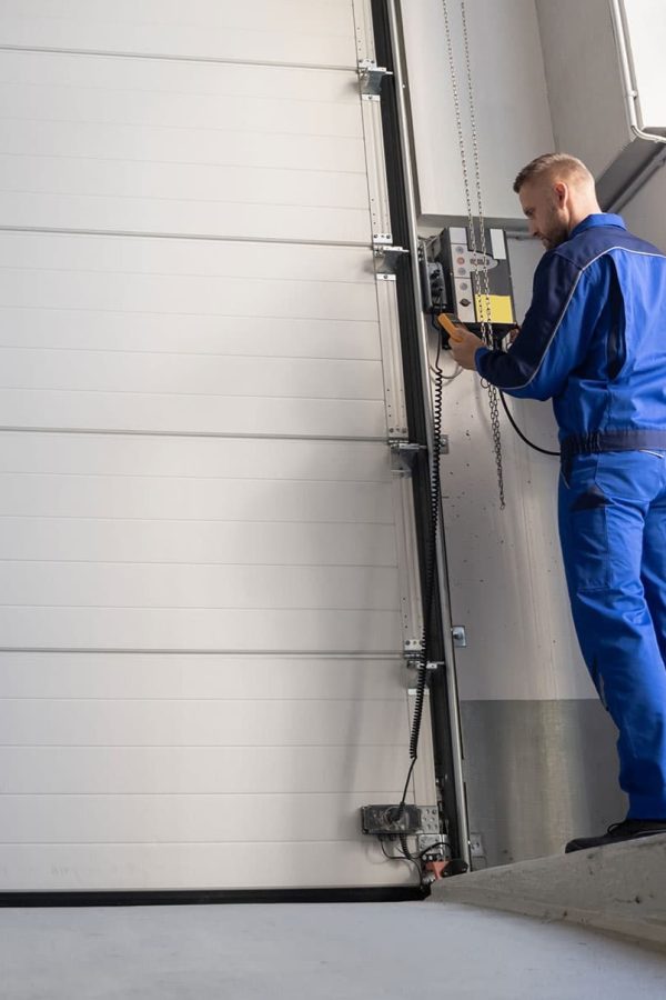 garage-door-repair-and-maintenance-why-it-is-crucial-for-every-business-2